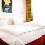 Parkhotel 호텔 3*