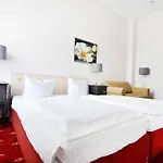 Parkhotel 3* 헬름스테트